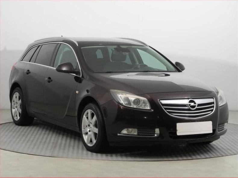 Opel Insignia - hlavní foto