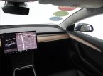 Tesla Model 3 - fotka číslo 7