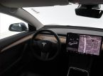Tesla Model 3 - fotka číslo 6