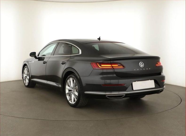 Volkswagen Arteon - hlavní fotka