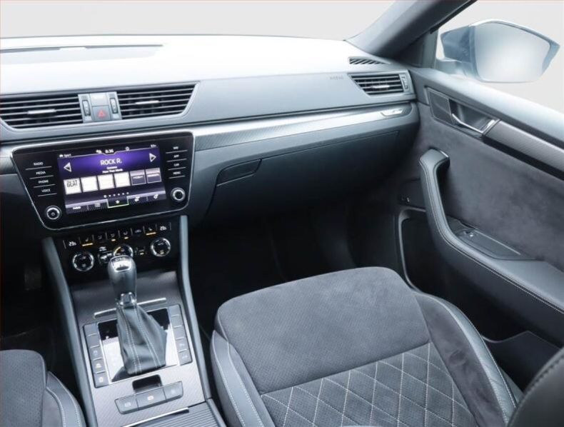 Škoda Superb - hlavní fotka