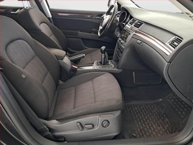 Škoda Superb - hlavní fotka