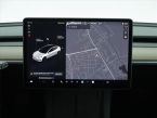Tesla Model 3 - fotka číslo 10