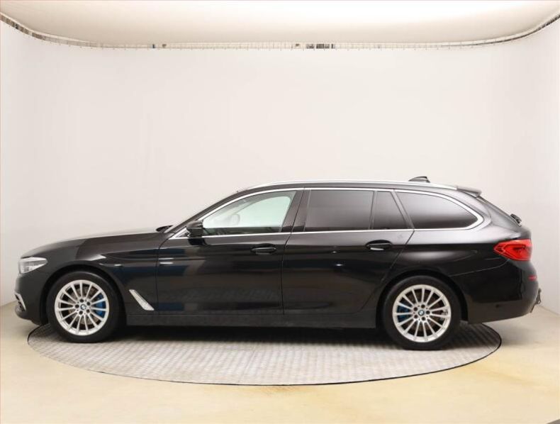 BMW Řada 5 - hlavní fotka