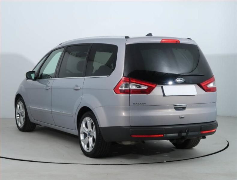 Ford Galaxy - hlavní fotka