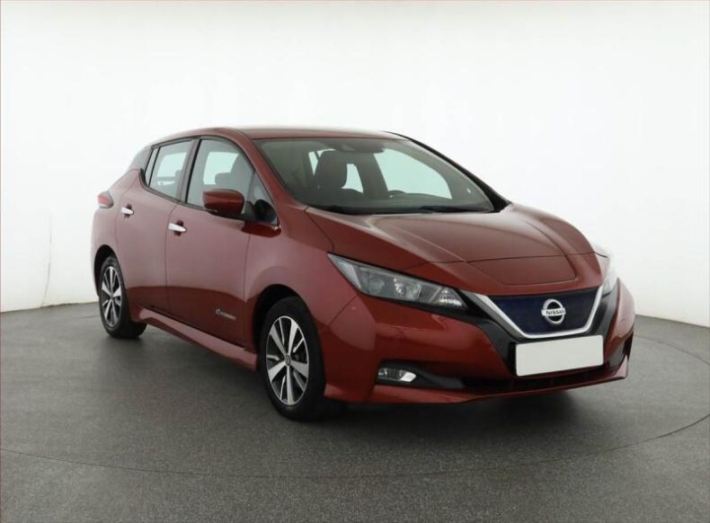 Nissan Leaf - hlavní foto
