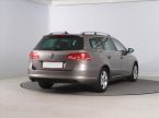 Volkswagen Passat - fotka číslo 4