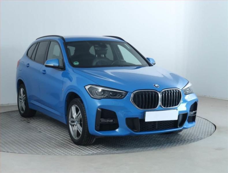 BMW X1 - hlavní fotka