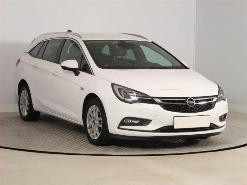 Opel Astra - hlavní fotka inzerátu