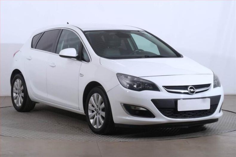 Opel Astra - hlavní fotka inzerátu