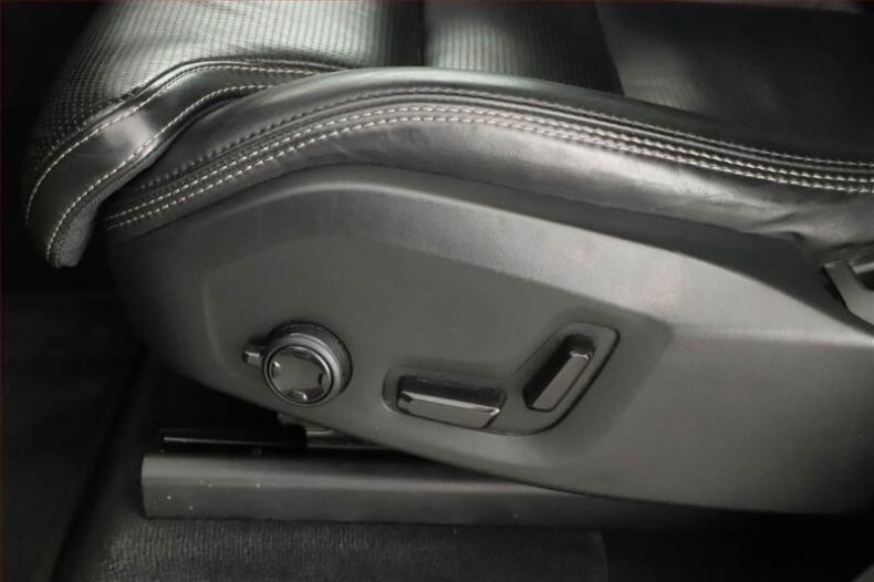 Volvo XC90 - hlavní fotka