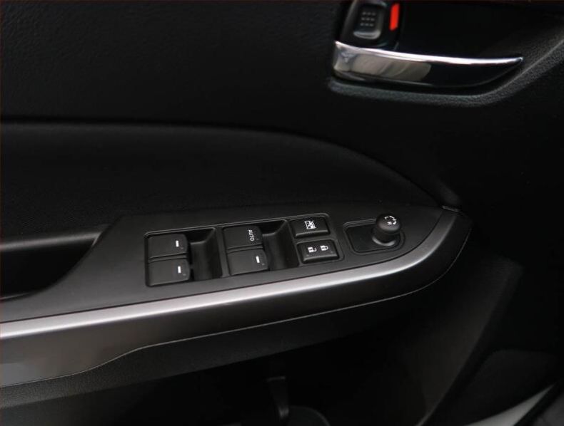 Suzuki Vitara - hlavní fotka