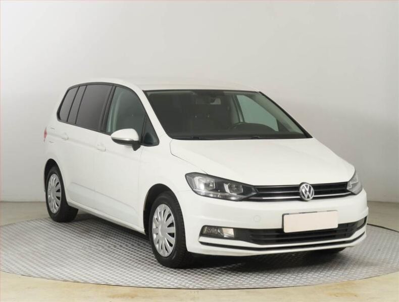 Volkswagen Touran - hlavní foto