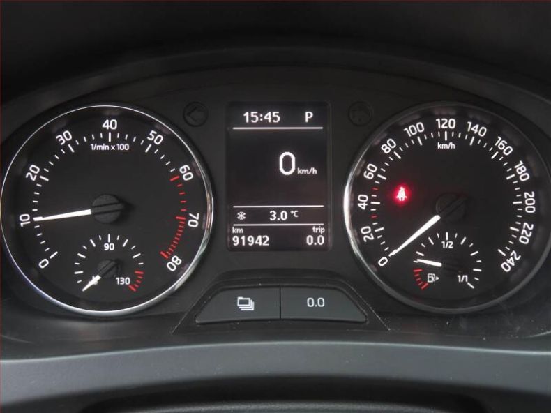 Škoda Rapid - hlavní fotka