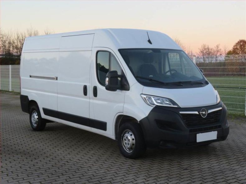 Opel Movano - hlavní foto