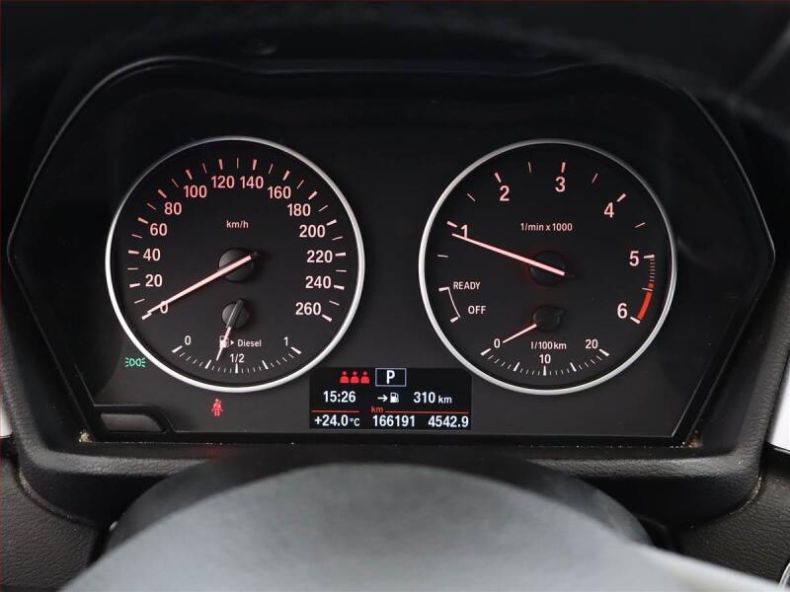 BMW X1 - hlavní fotka
