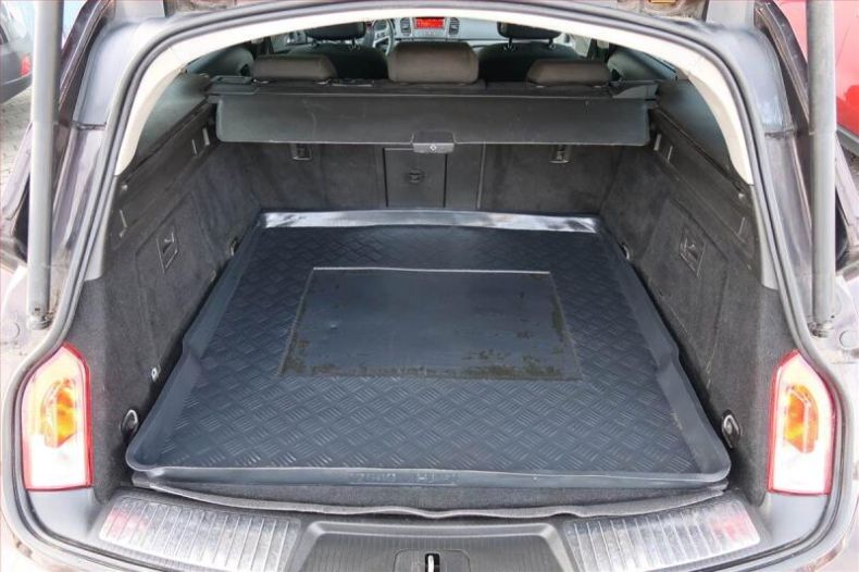 Opel Insignia - hlavní fotka