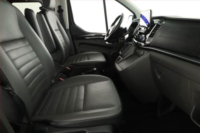 Ford Tourneo - hlavní fotka