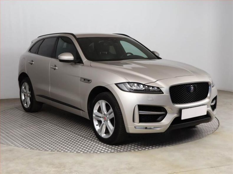 Jaguar F-Pace - hlavní fotka inzerátu