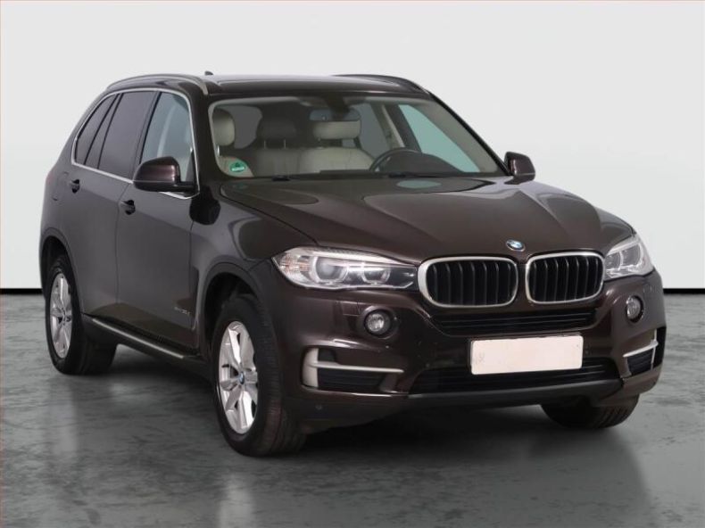 BMW X5 - hlavní foto