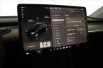 Tesla Model Y - fotka číslo 8