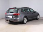 Volkswagen Passat - fotka číslo 4