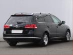 Volkswagen Passat - fotka číslo 4