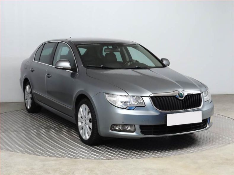 Škoda Superb - hlavní fotka inzerátu