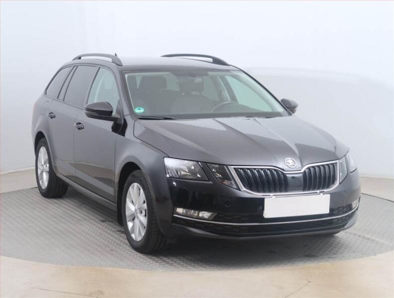 Škoda Octavia - hlavní foto