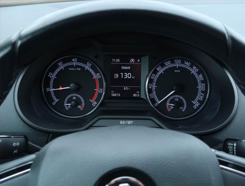 Škoda Octavia - hlavní fotka