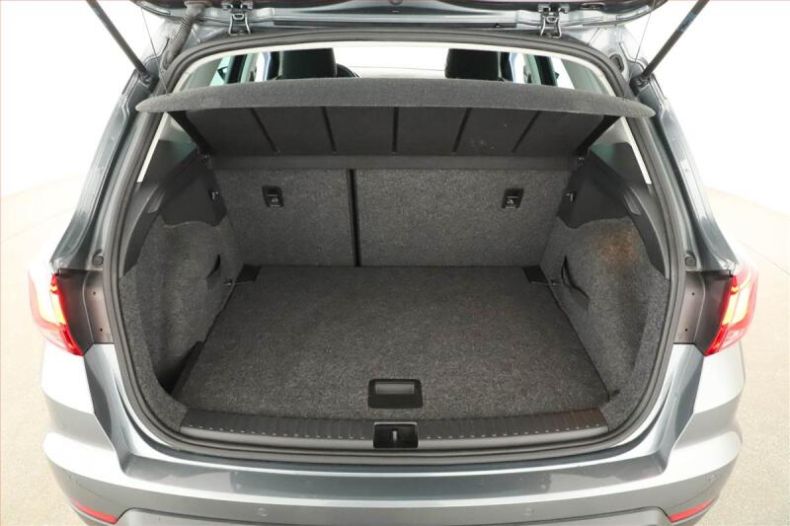 Seat Arona - hlavní fotka