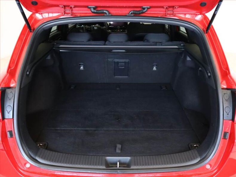 Hyundai i30 - hlavní fotka