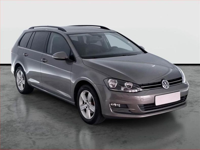 Volkswagen Golf - hlavní foto