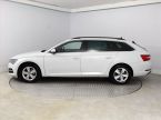 Škoda Superb - fotka číslo 2
