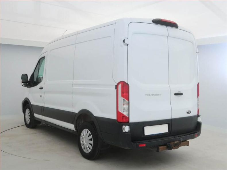 Ford Transit - hlavní fotka