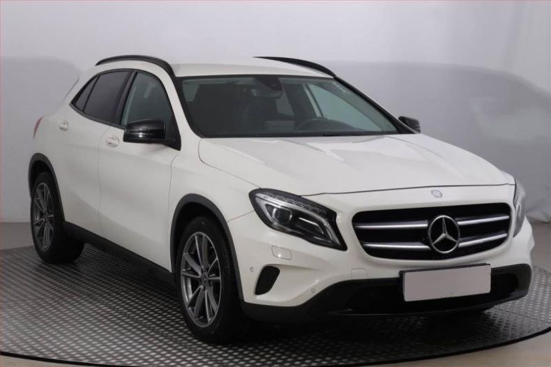 Mercedes Třída GLA - hlavní foto