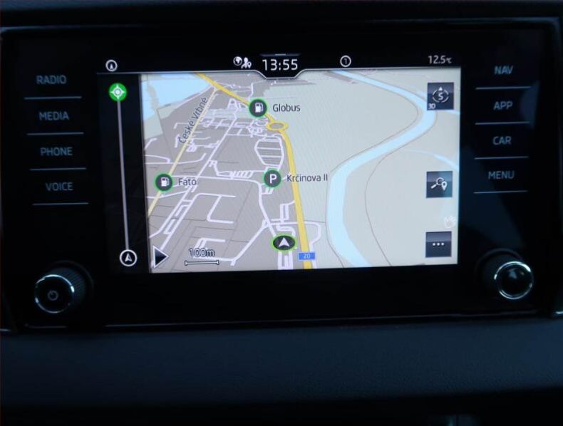 Škoda Karoq - hlavní fotka