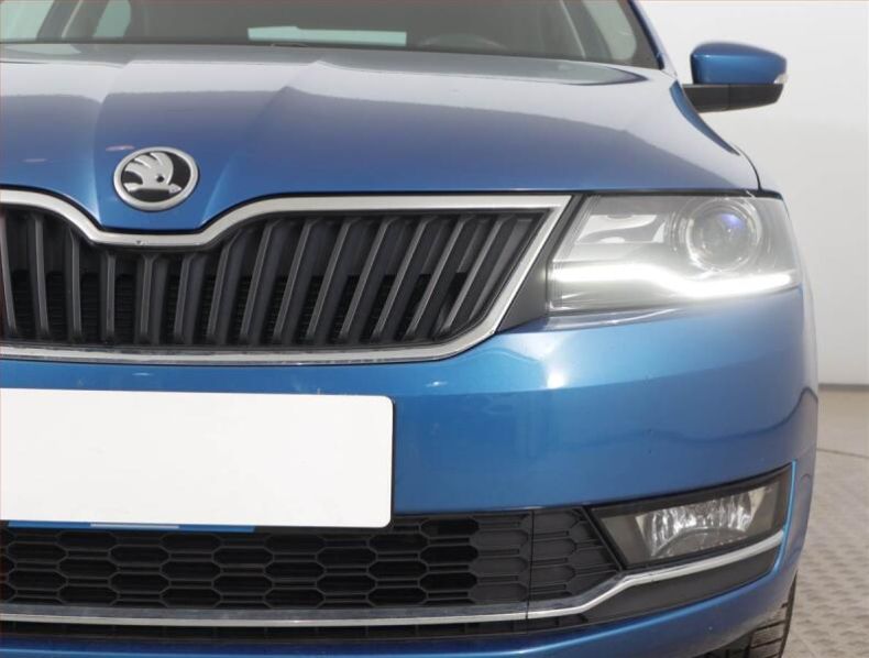 Škoda Rapid - hlavní fotka