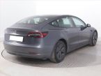 Tesla Model 3 - fotka číslo 4