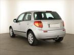 Suzuki SX4 - fotka číslo 3