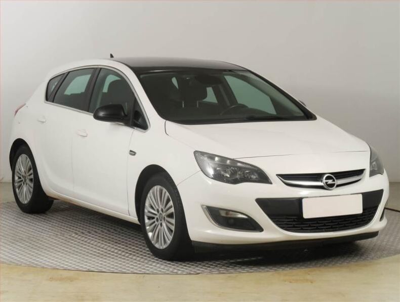 Opel Astra - hlavní foto