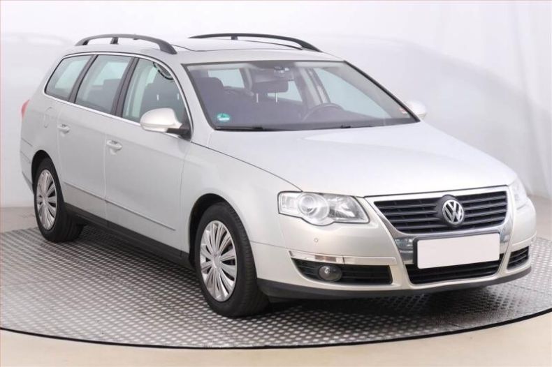 Volkswagen Passat - hlavní fotka inzerátu