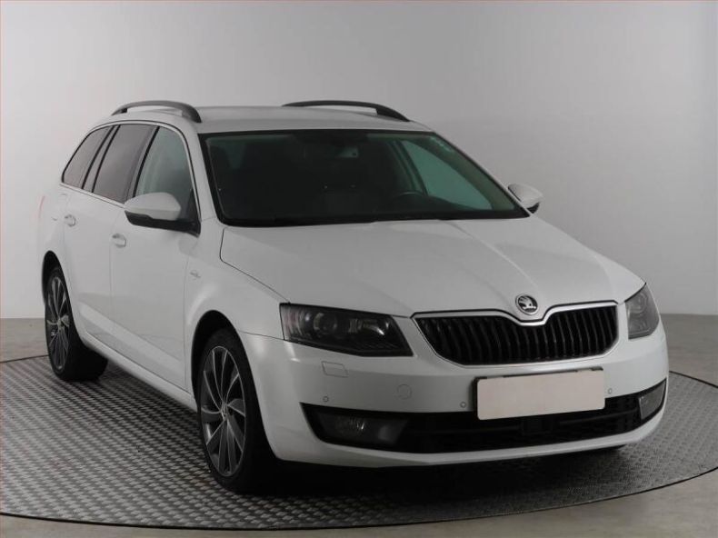 Škoda Octavia - hlavní foto