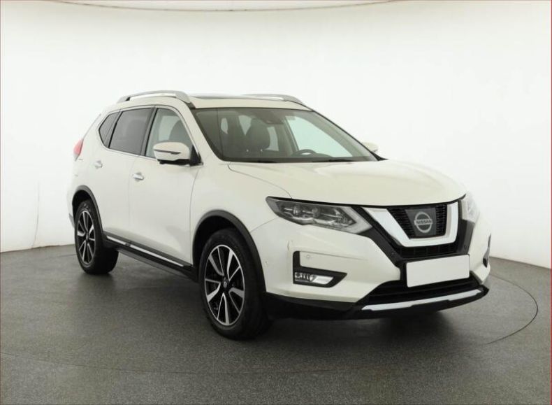 Nissan X-Trail - hlavní foto