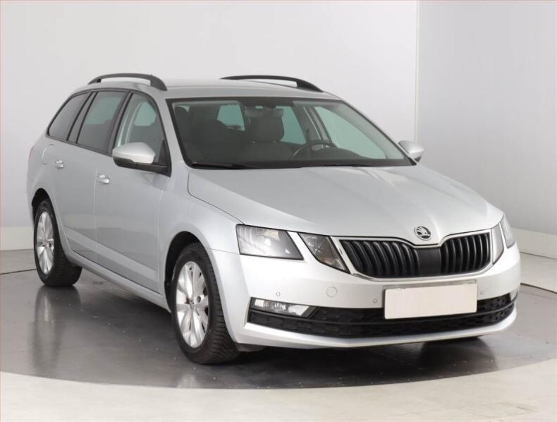 Škoda Octavia - hlavní foto