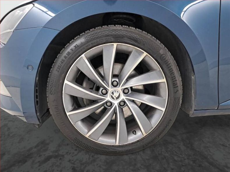 Škoda Superb - hlavní fotka