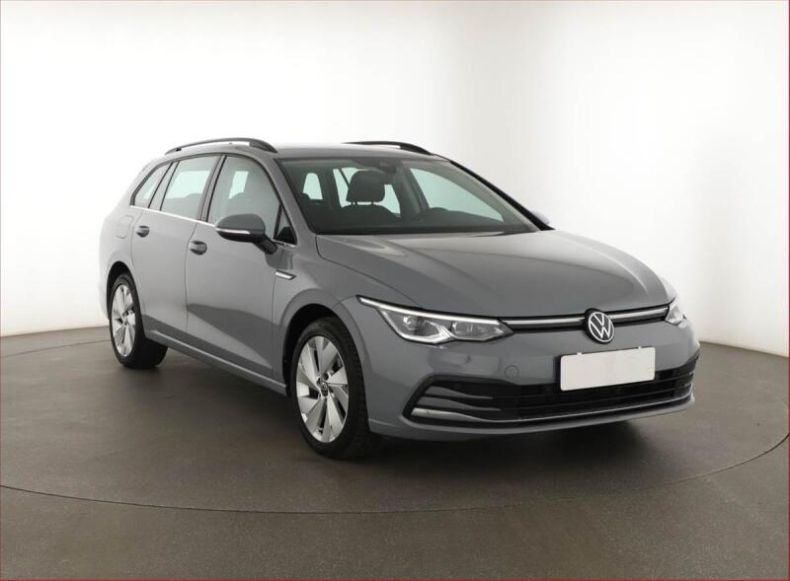 Volkswagen Golf - hlavní foto