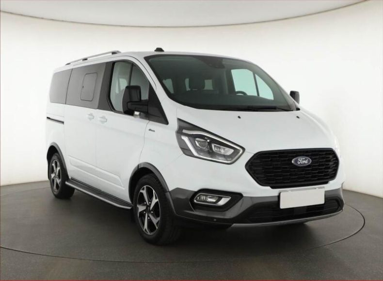 Ford Tourneo - hlavní foto
