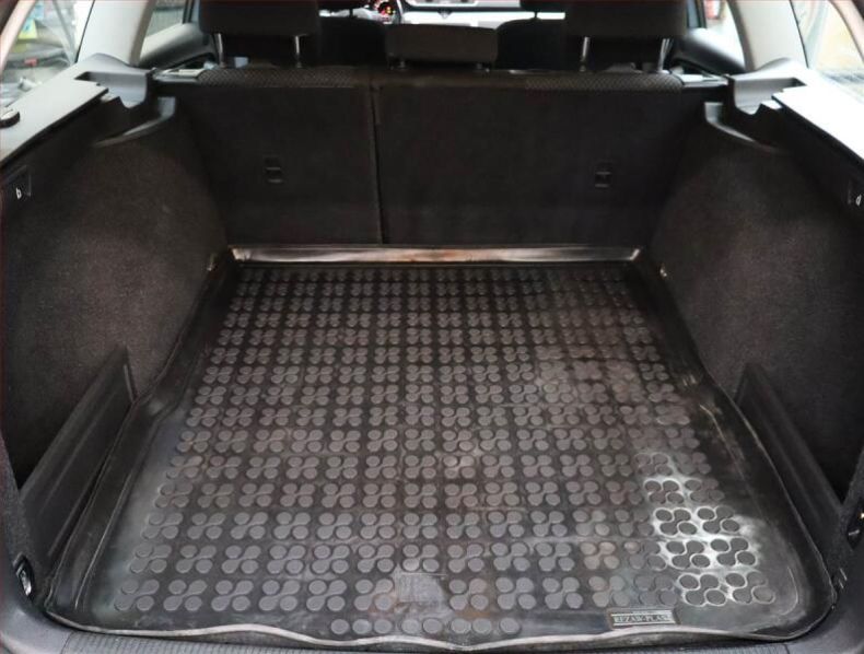 Volkswagen Passat - hlavní fotka