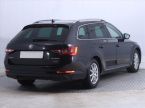 Škoda Superb - fotka číslo 4